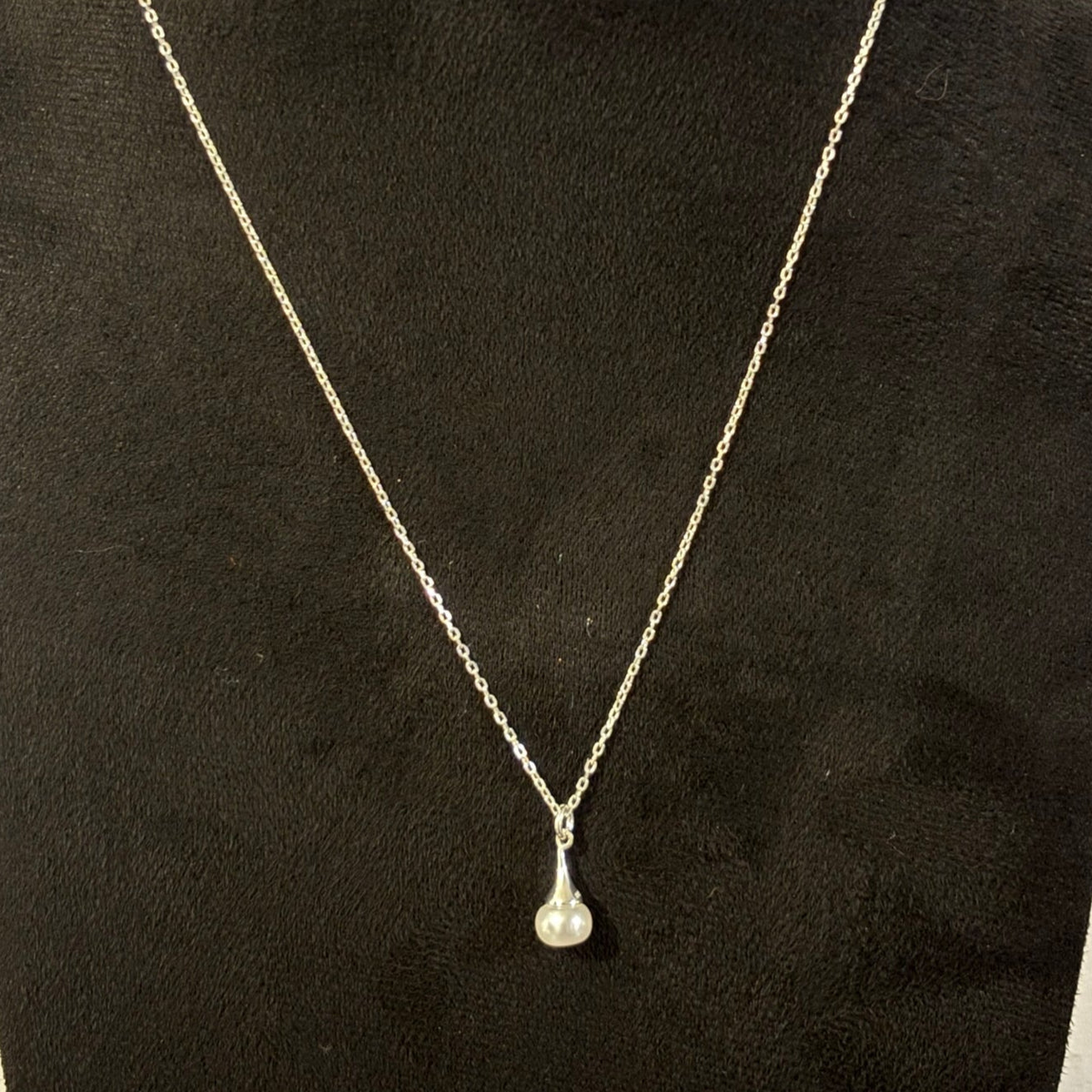Collier Lior