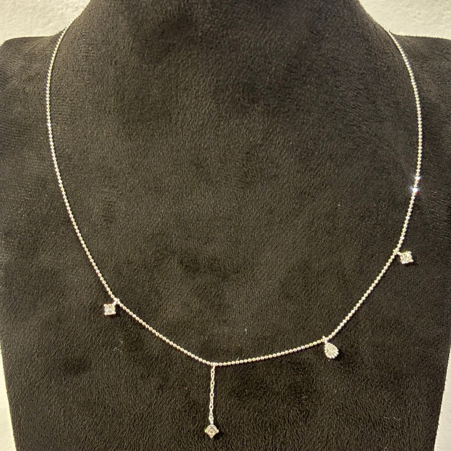 Collier Lyra